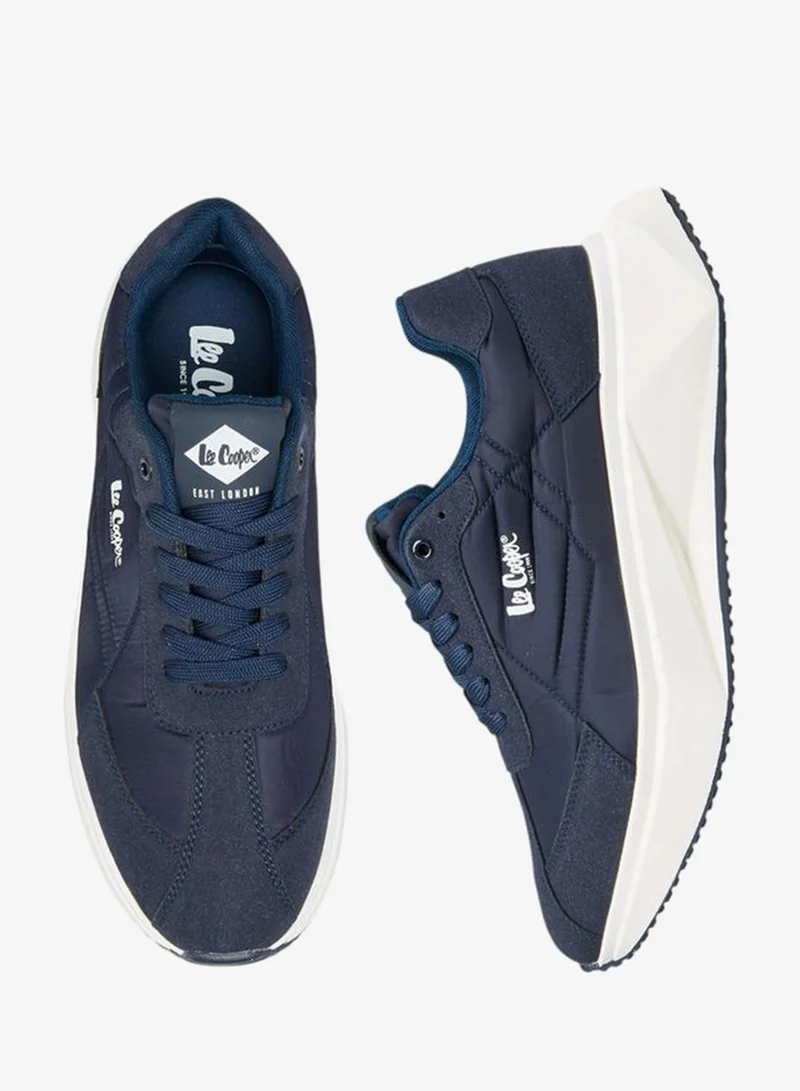 لي كوبر أحذية رياضية رجالية برباط سادة