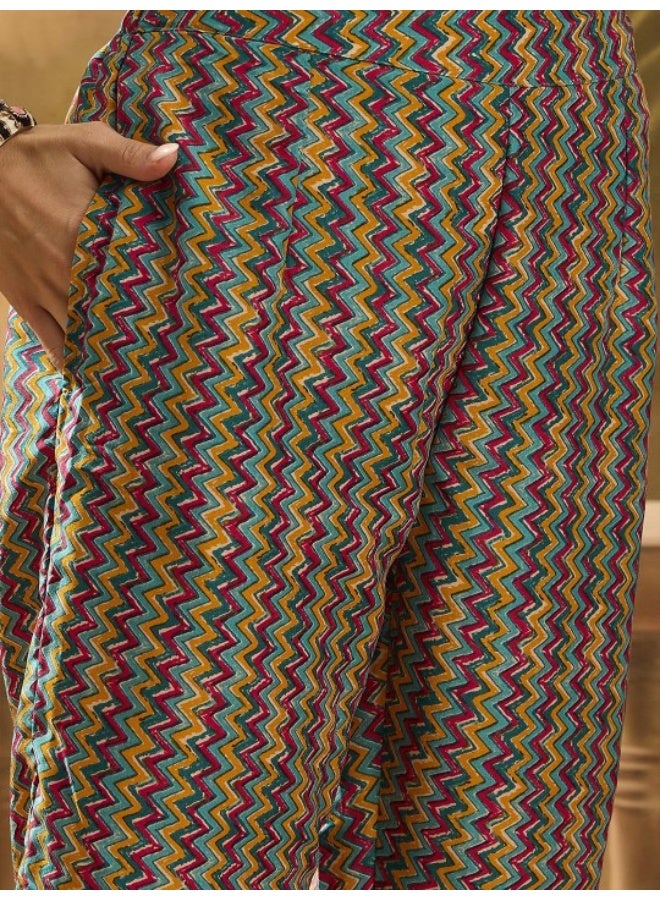 AKS Magenta Silk Gold Foil Printed Suit Set - Image 3