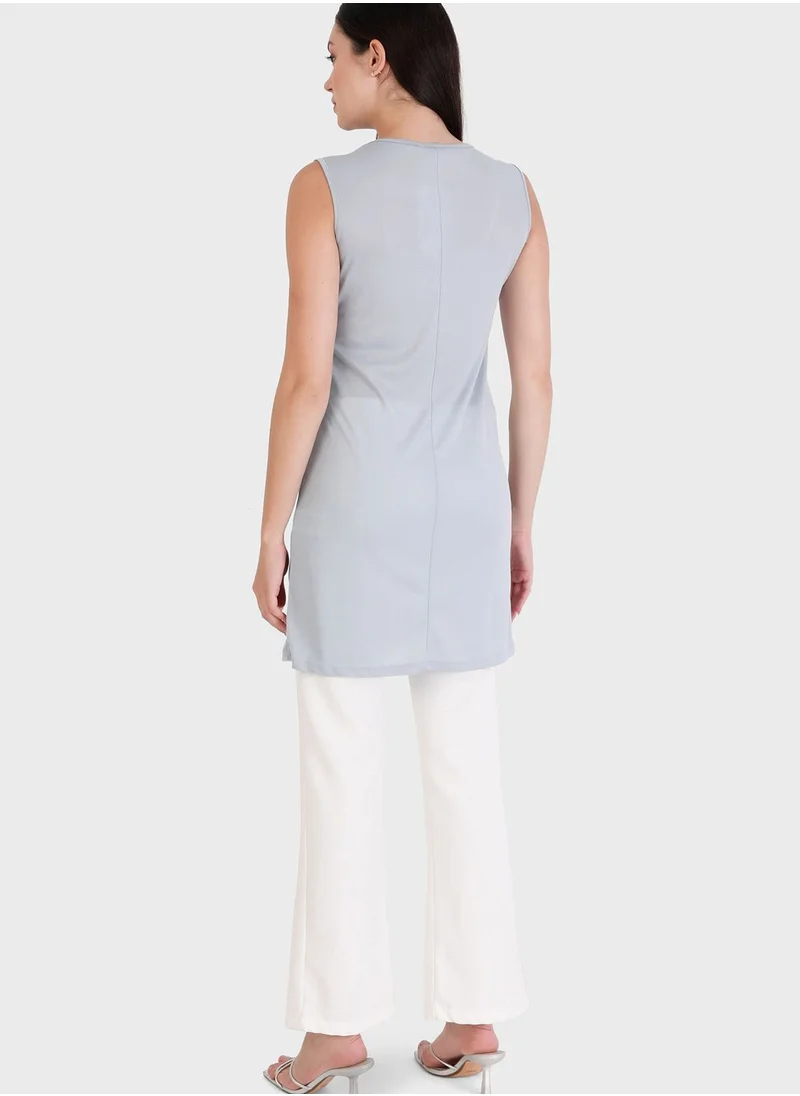 Tavin by Modanisa Crew Neck Knitted Tunic