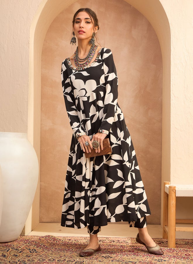 SASSAFRAS Black Floral Anarkali Kurta and Pants Set - Image 1