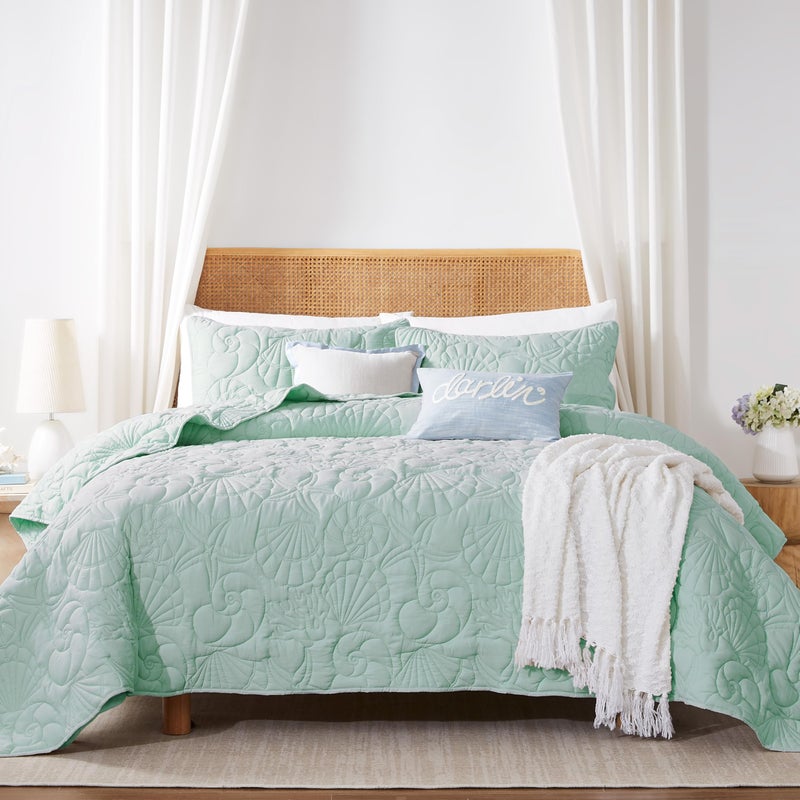 WDCOZY Coastal Beach King Size Quilt Bedding Sets, Seafoam Green Nautical Tropical Ocean Bedspread, Scallop Seashell Soft Coverlet, Lightweight Summer Thin Comforter for All Season - Image 1