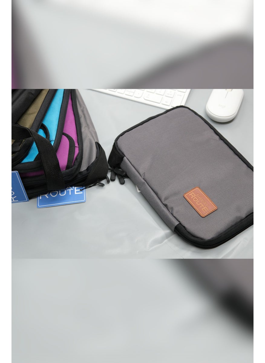 Travel Makeup and Cable Organizer 7" Tablet Bag - pzsku/Z7AA76AC87AF0791FE436Z/45/_/1741264909/85fb4d58-07b5-4c67-b684-7e929c52c072