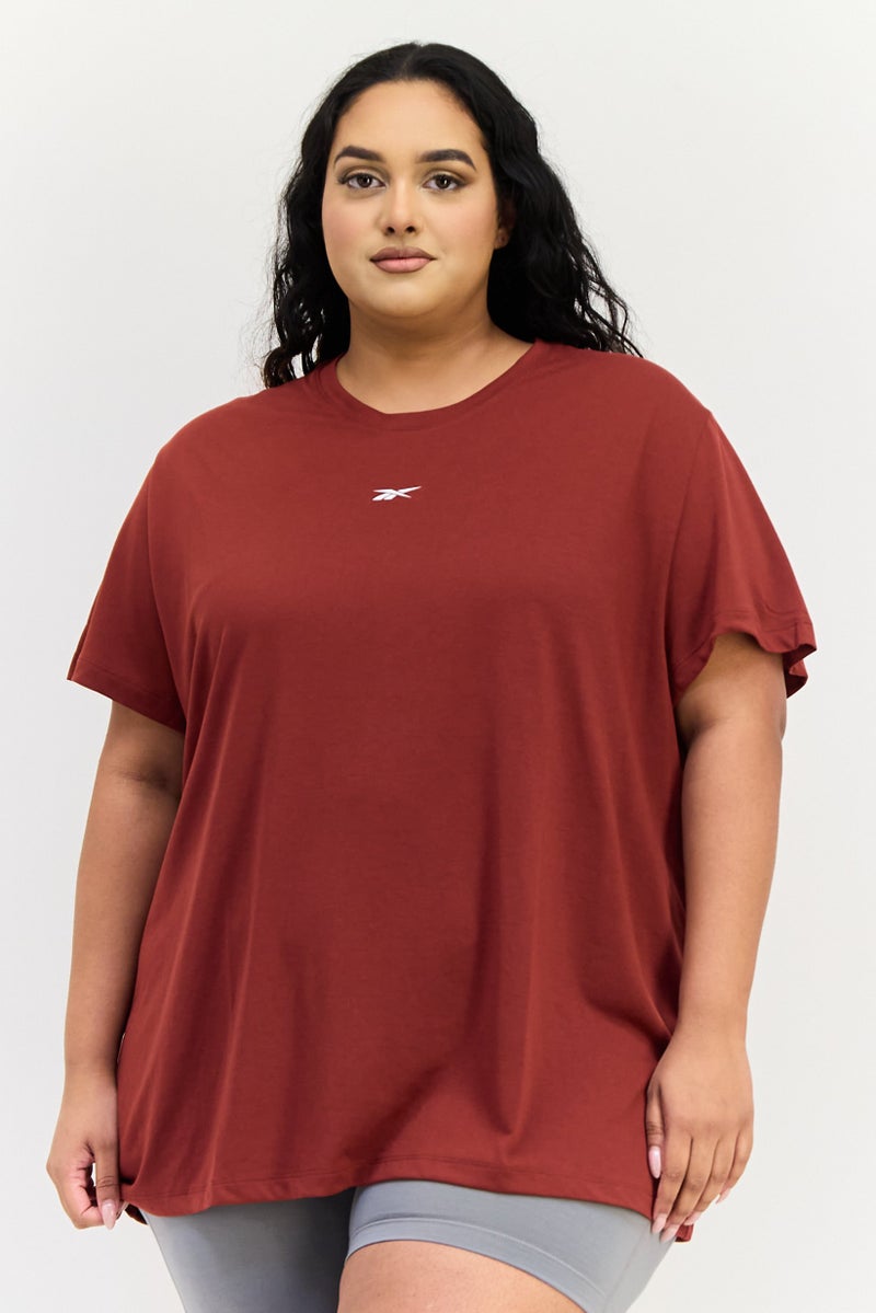 Reebok تي شيرت تدريب قصير الأكمام للنساء بحجم كبير، مارون - Image 1