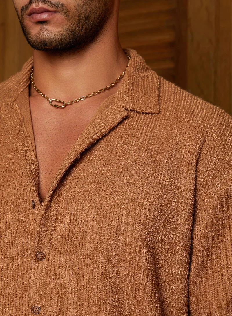 Campus Sutra Campus Sutra Men's Tan Brown Tactile-Resort Oversized Shirt For Casual Wear | Cuban Collar | Short Regular Sleeves | Button Closure | Oversized Shirt Crafted With Comfort Fit For Everyday Wear
