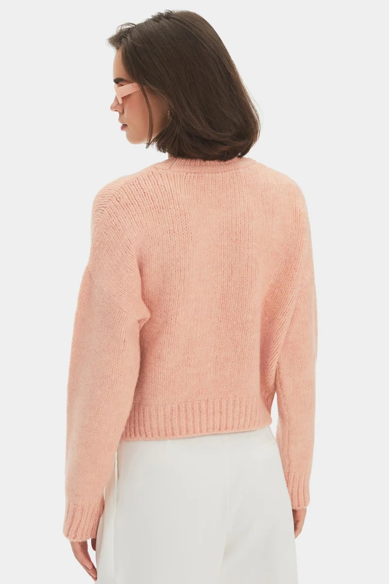 جون Women's Wide Pattern Soft Texture Basic Knitwear Sweater