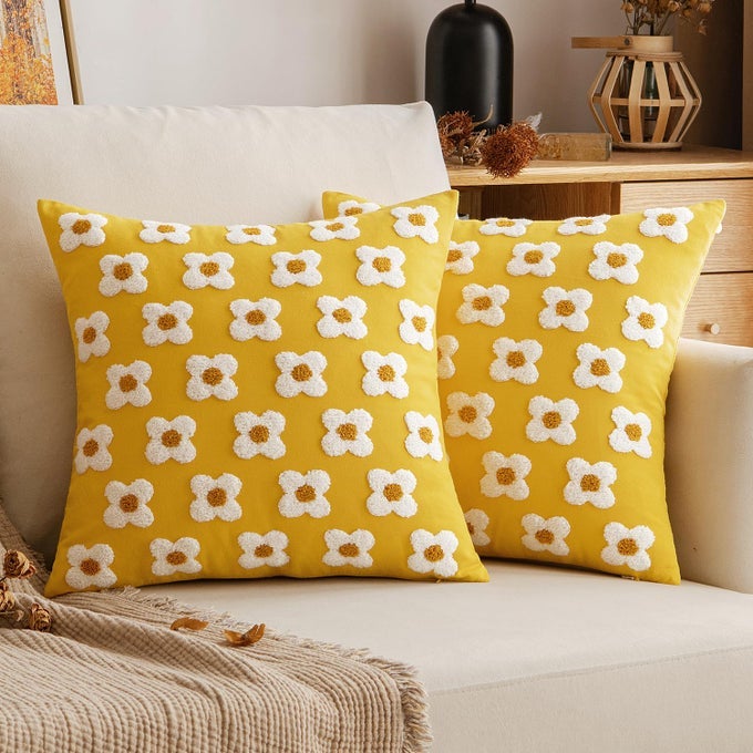 FALL YELLOW DECORATIVE THROW PILLOW COVERS 16X16 INCH SET OF 2 SUN FLOWER JACQUARD DAISY CUTE PILLOWCASE CUSHION CASE SQUARE FOR COUCH SOFA BED LIVING ROOM BEDROOM