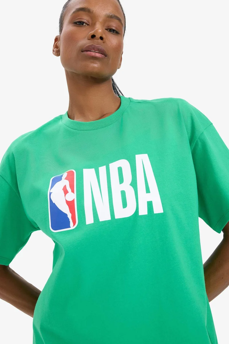 DeFacto NBA Licensed Crew Neck Short Sleeve T-Shirt