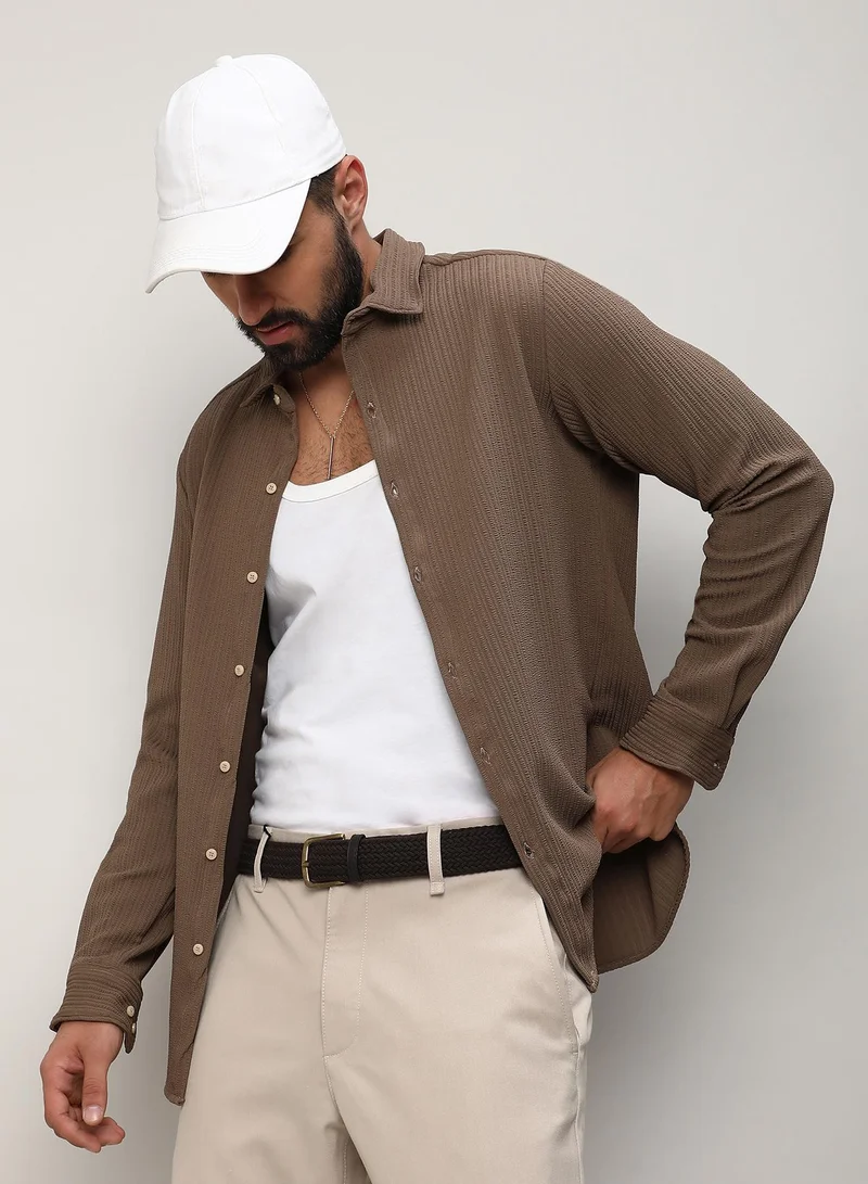 Campus Sutra Men's Tan Brown Stripe-Creased Shirt For Casual Wear | Spread Collar | Long Sleeves | Button Closure | Shirt Crafted With Comfort Fit For Everyday Wear