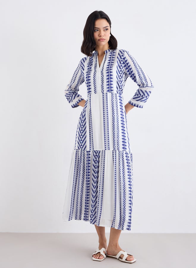 Styli Jacquard Notch Neck Tiered Midi Dress - Image 2