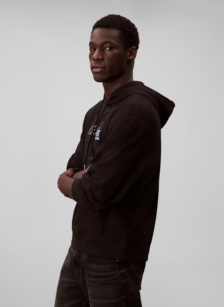 كالفن كلاين هودي برسومات بشعار وأكمام طويلة - Image 3