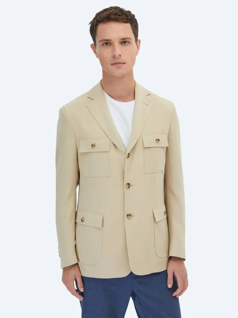 كيب جاكيت بيج سادة بقصة عصرية