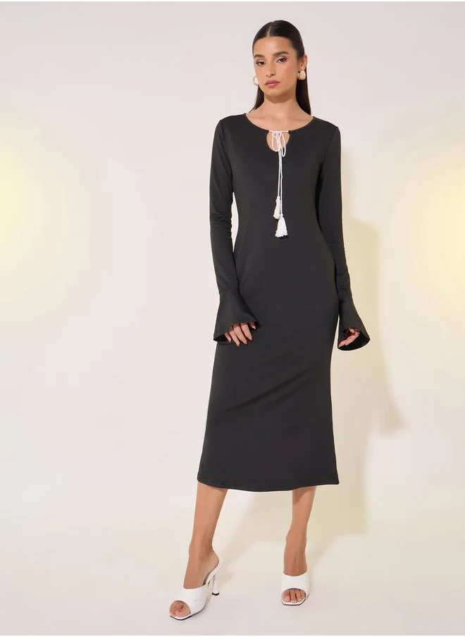 Styli Solid Knitted Tie-Up Neck Bodycon Midi Dress