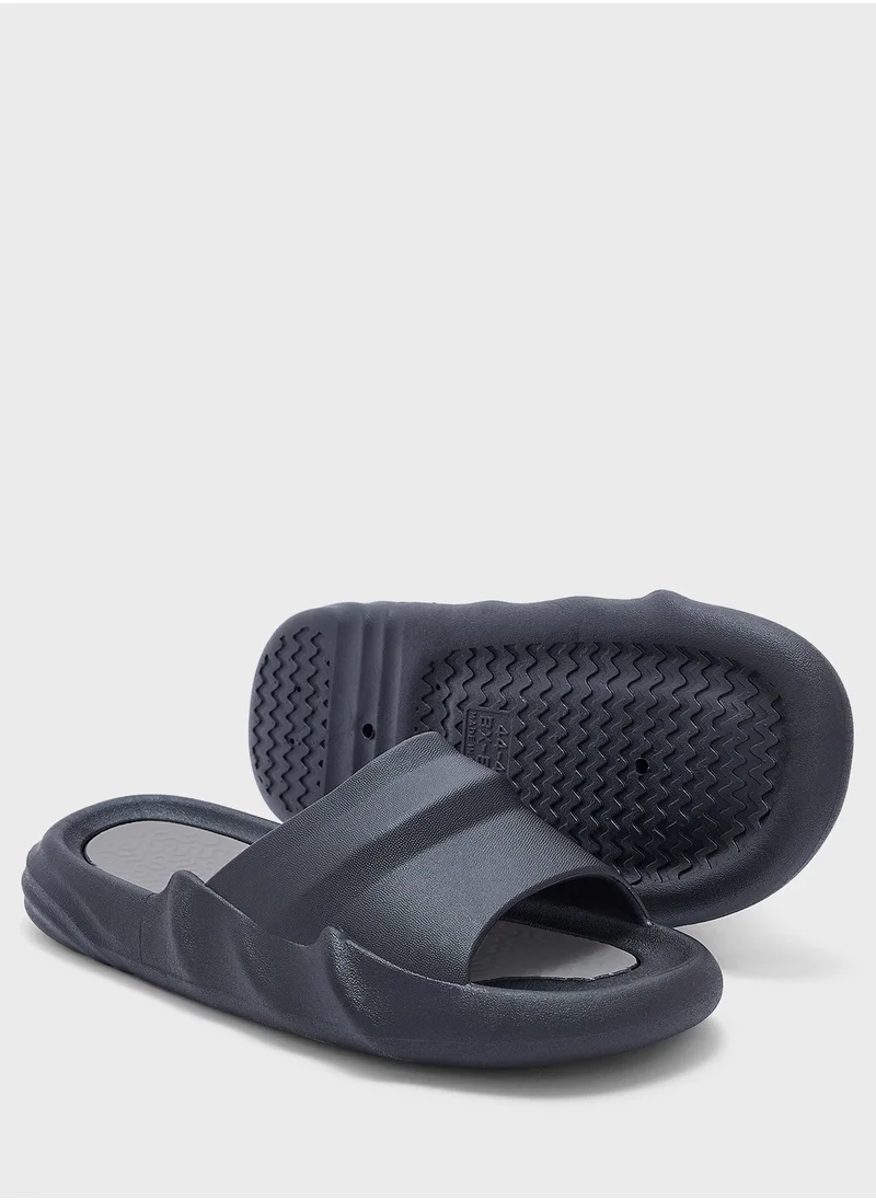 سفنتي فايف Casual Foam Slides Sandals