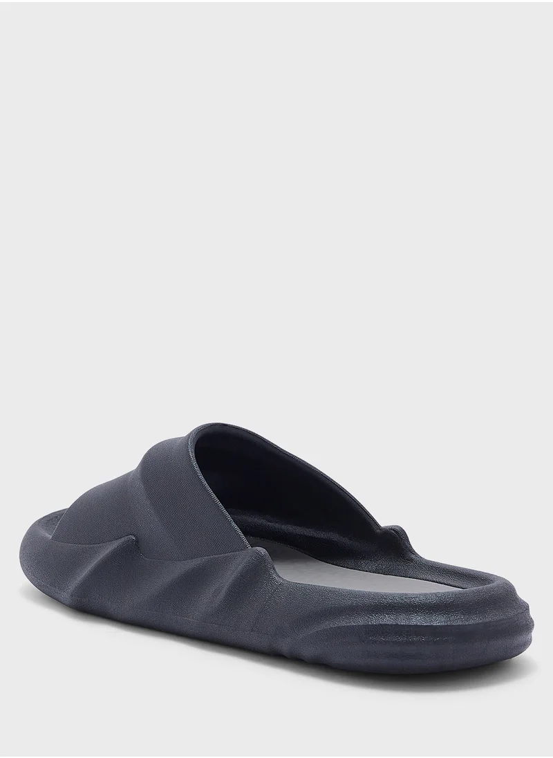 سفنتي فايف Casual Foam Slides Sandals
