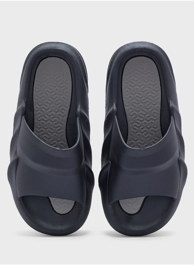 سفنتي فايف Casual Foam Slides Sandals