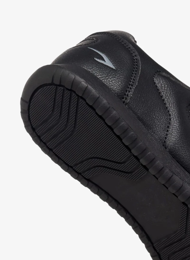 Dash Women Logo Detail Sports Shoes with Lace-Up Closure