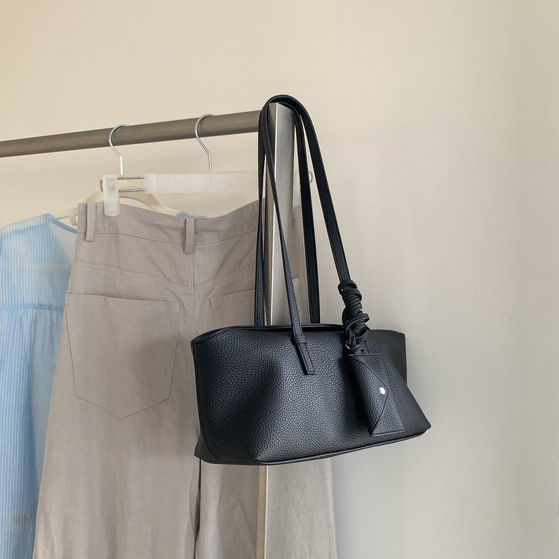 Fashionable Baguette Shoulder Bag, Large Capacity, Boston Style - Image 1