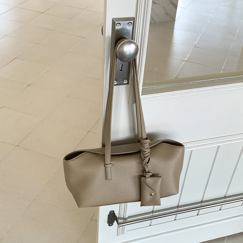 Fashionable Baguette Shoulder Bag, Large Capacity, Boston Style - Image 3