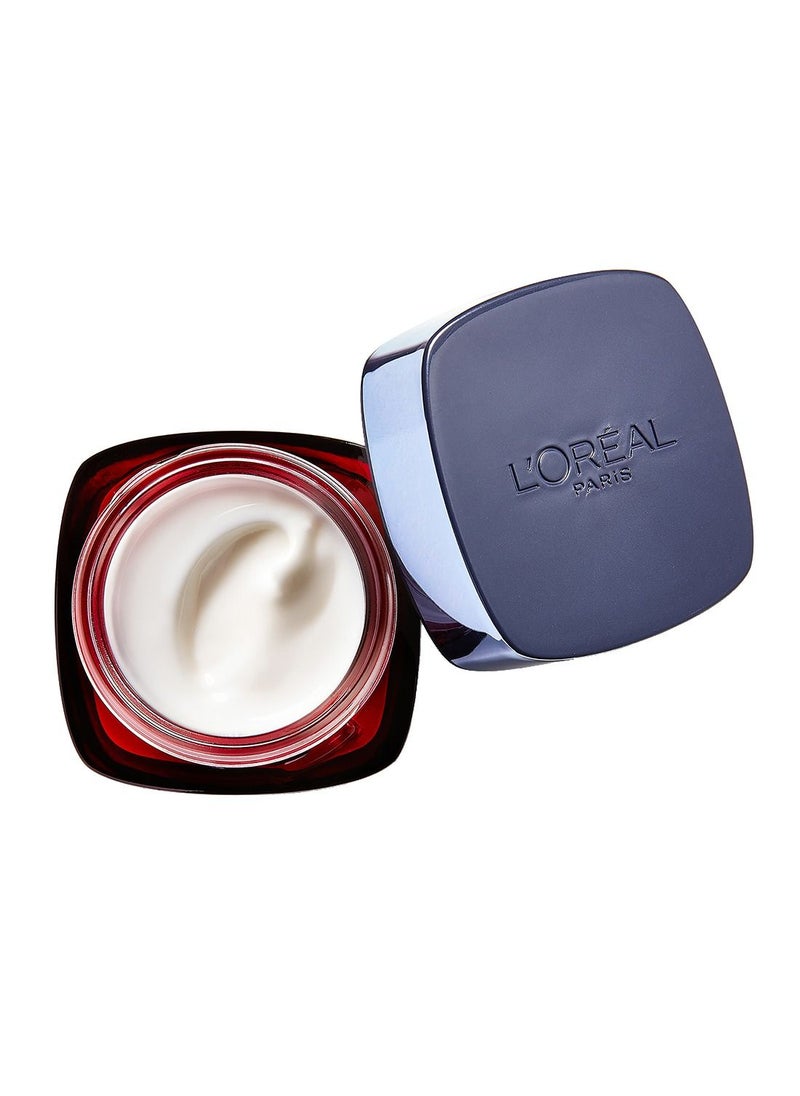 L'OREAL PARIS - Pack Of 2 Revitalift Filler Day And Night Cream - Image 1