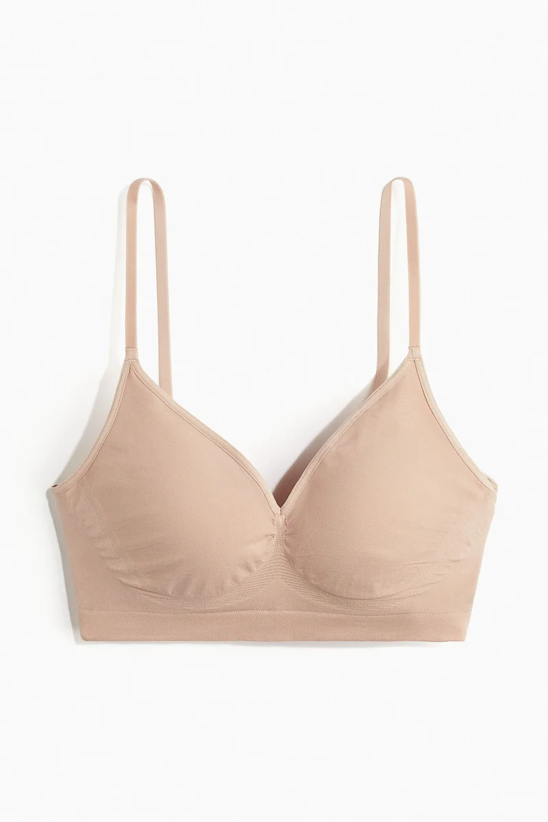 H&M Stretchy &amp; sculpting soft bra