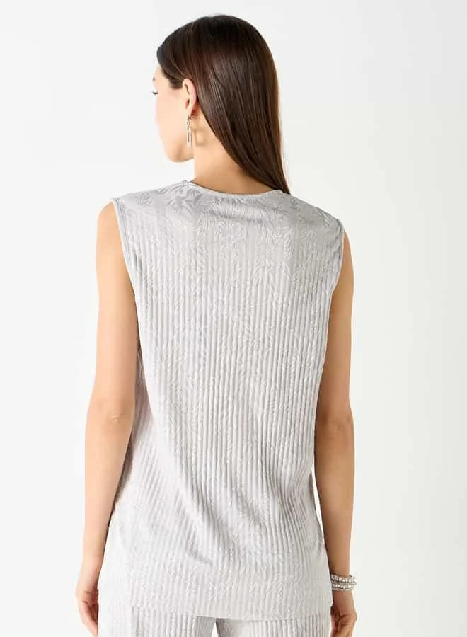 Iconic Iconic Textured Sleeveless Top