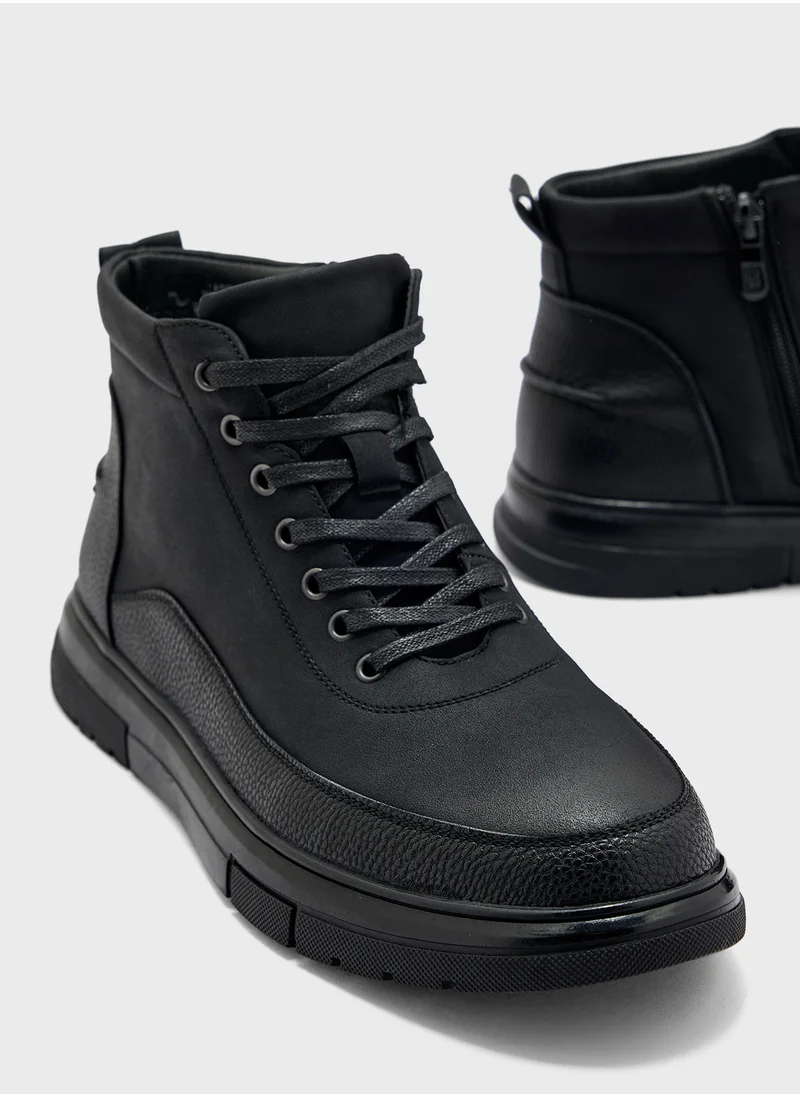 سفنتي فايف Casual Boots