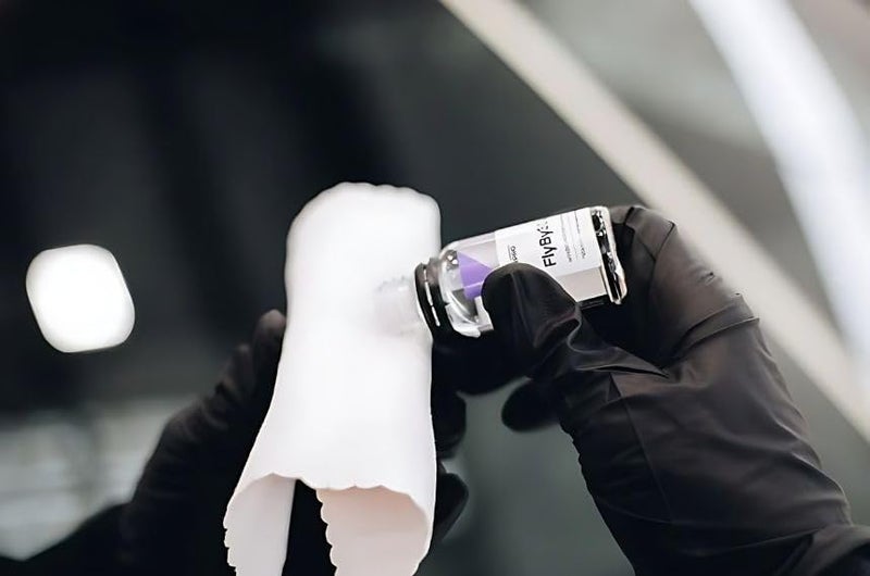 CarPro FlyBy30 Glass Sealant: Professional Windshield, Window & Glass Coating - Rain Shower Water Repellent & Car Glass Treatment - 20mL - Image 3