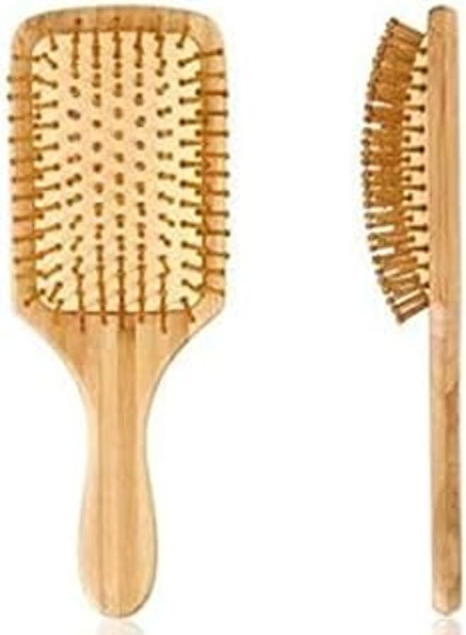 OR Brush and comb for hairdressing wood