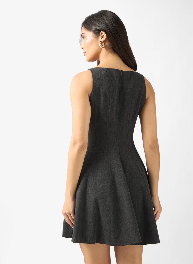 فيرو مودا فستان قصير بيبلوم بيستي - Image 2