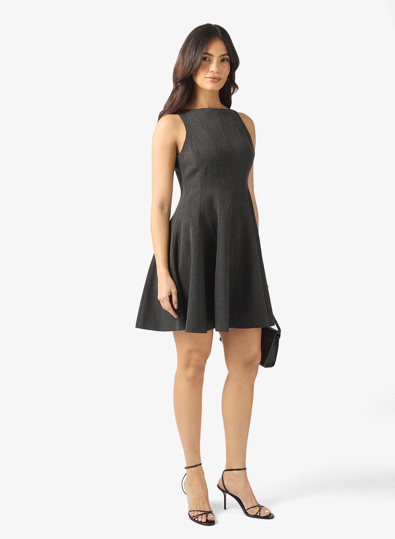 فيرو مودا فستان قصير بيبلوم بيستي - Image 4