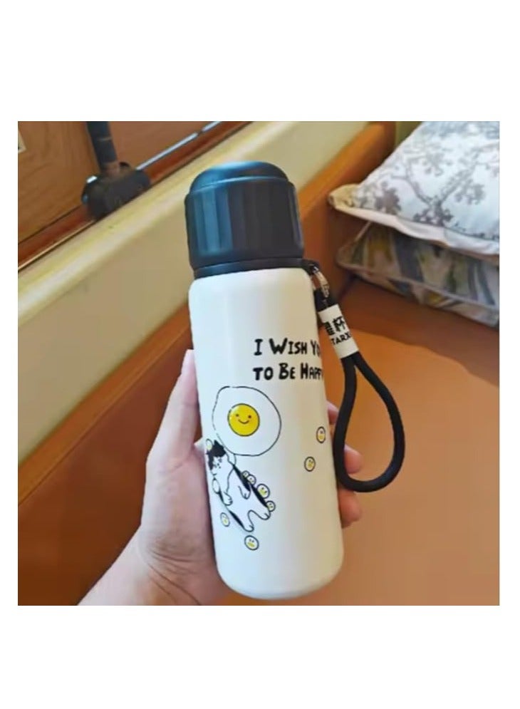 زجاجة مياه فاخرة بتصميم قطة كرتونية للاطفال سعة 550 مل، كوب مفرغ من الهواء من الستانلس ستيل، محمولة مانعة للتسرب ومضادة للانسكاب وتحافظ على المشروبات ساخنة وباردة، متينة للطلاب والسفر (بيج - تصميم هابي) - Image 1