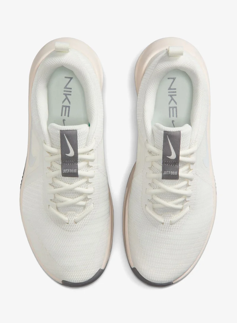 نايكي إم سي ترينر ٣