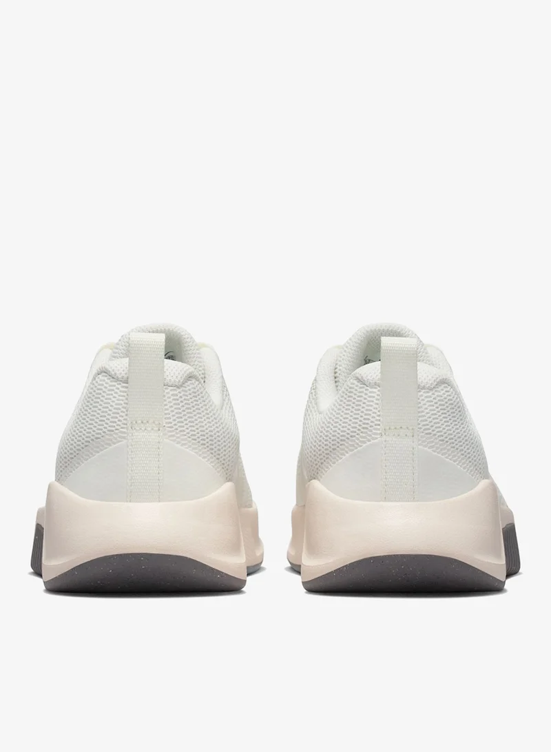 نايكي إم سي ترينر ٣