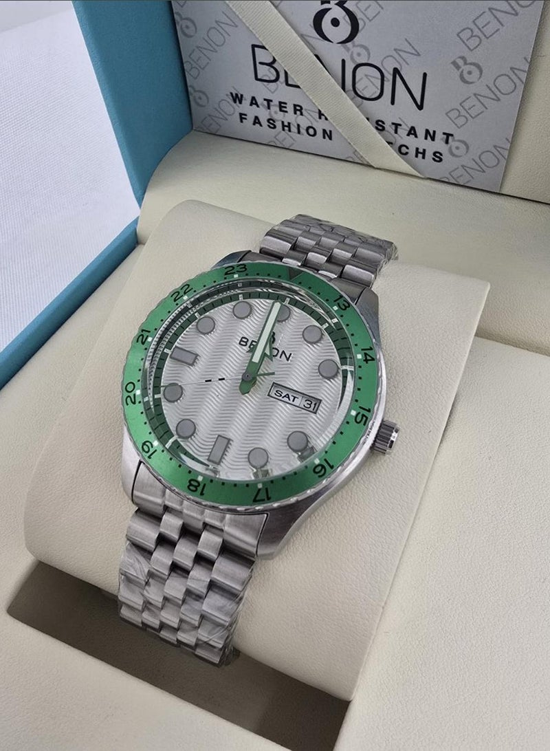 Pinone Modern, fashionable, and high-quality men's stainless steel waterproof watch