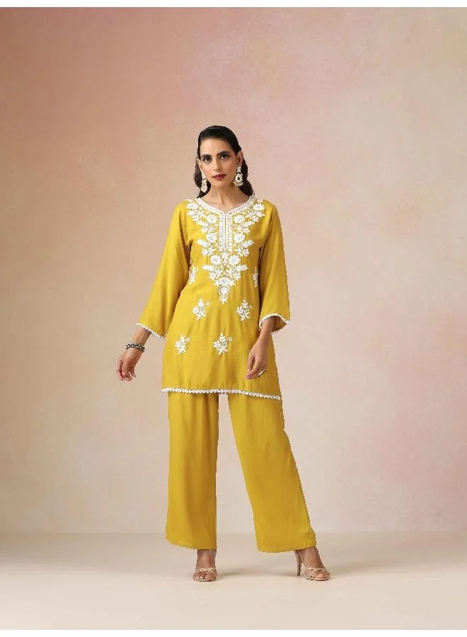 trueBrowns trueBrowns Yellow Embroidered Straight Kurta Co-Ord Set