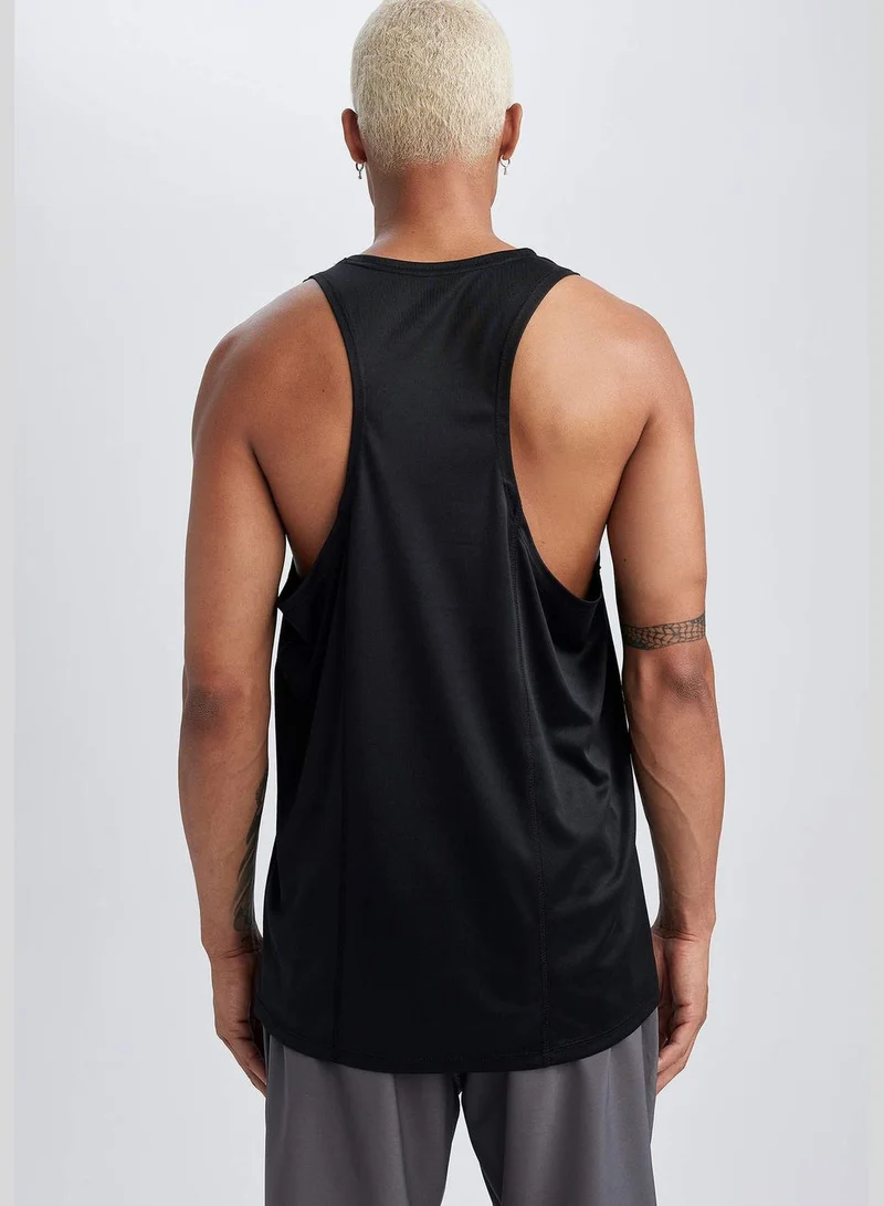 DeFacto Man Slim Fit Crew Neck Sleeveless Knitted Athlete