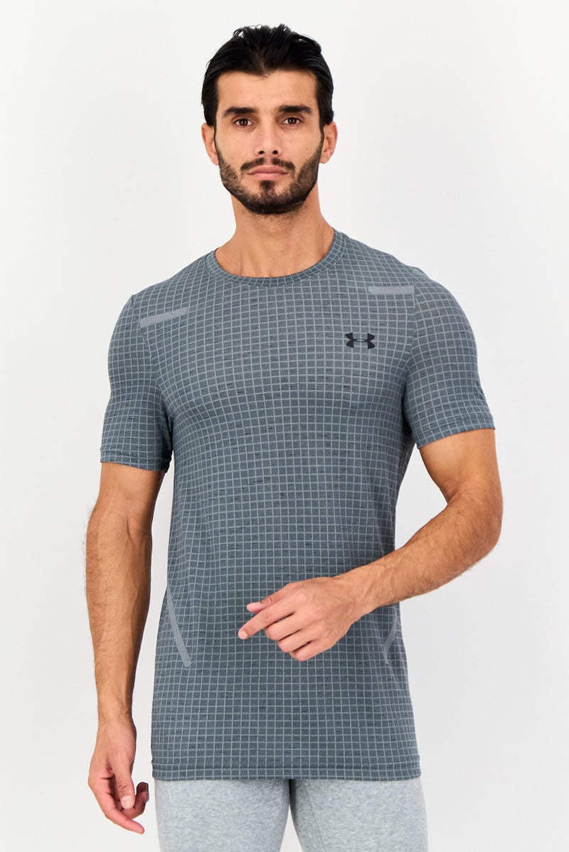 UNDER ARMOUR تي شيرت رياضي للرجال بأكمام قصيرة مناسب للخارج، رمادي - Image 1