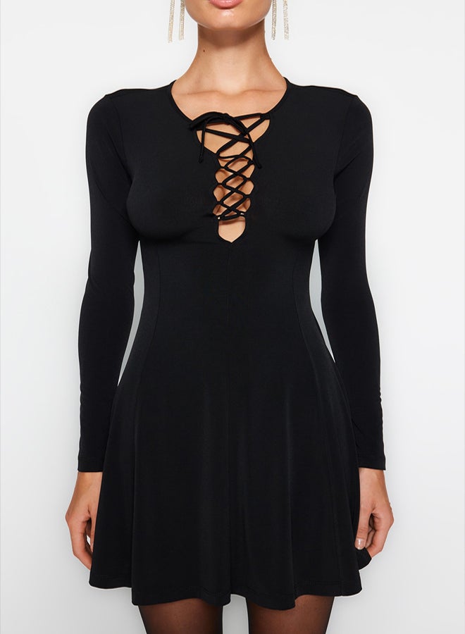 trendyol Black A-Cut Tie Detailed Knitted Short Elegant Evening Dress TPRAW24EL00062 - Image 4