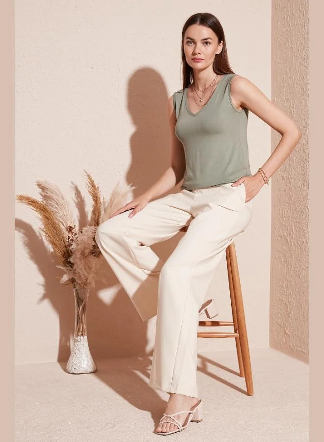 Lela Lela Thick Strapped V-Neck Blouse Women's Blouse 5864384