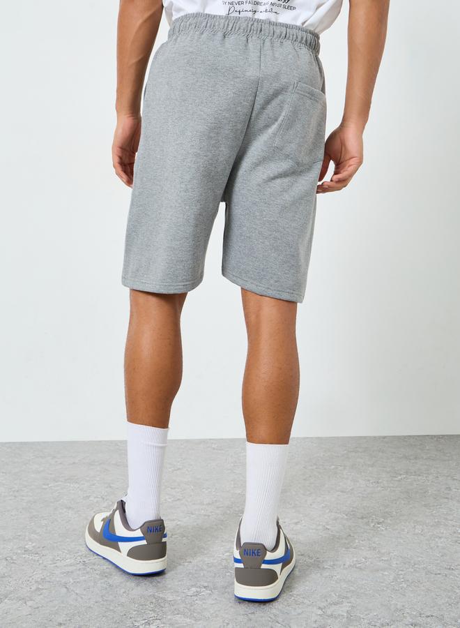 ستايلي شورت صوف بقصة عادية بتفاصيل ريفير - Image 4