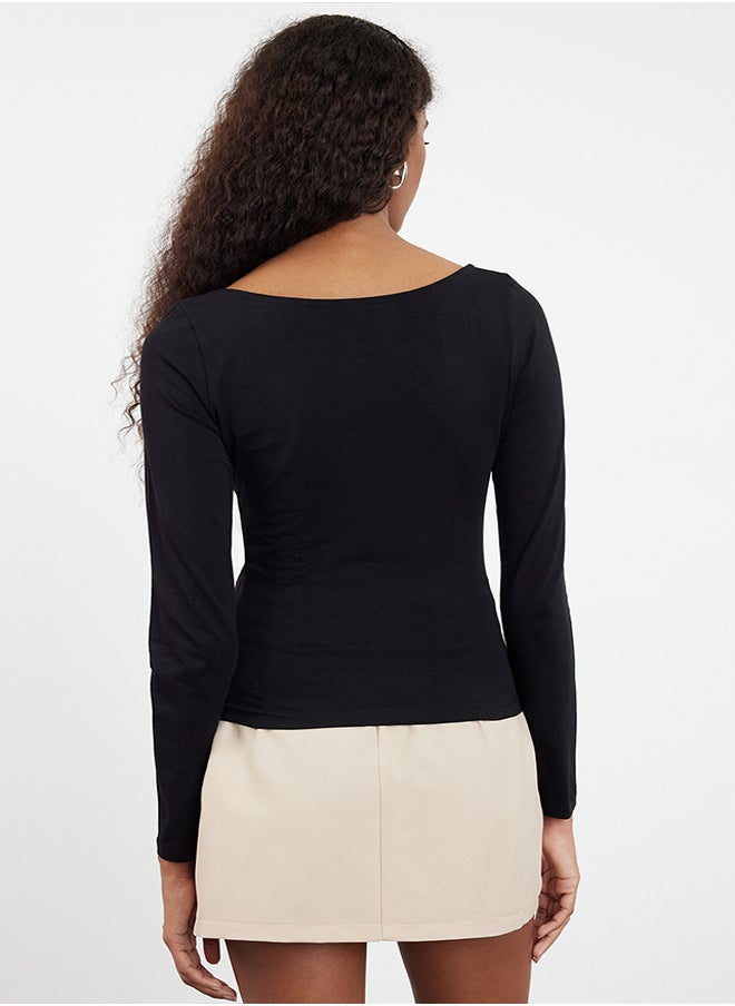 trendyol Black Pool Neck Fitted Knitted Blouse TWOAW25BZ00025  - Image 5
