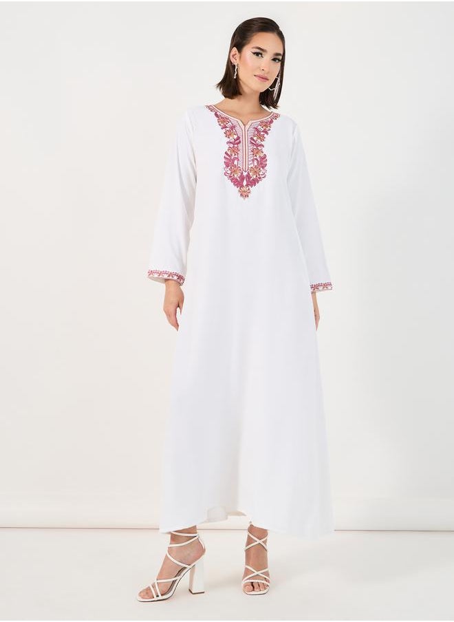 Styli - Embroidered Notch Neck Jalabiya - Image 1
