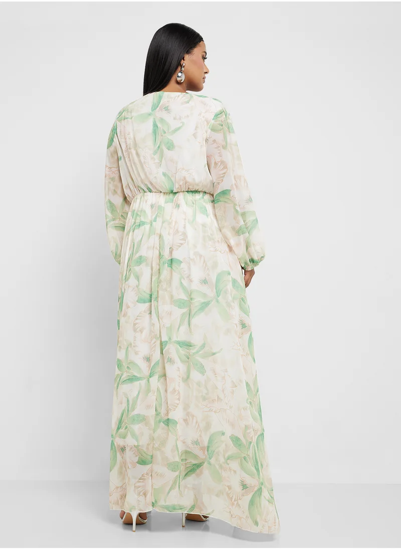 خزانة Floral Chiffon Maxi Dress
