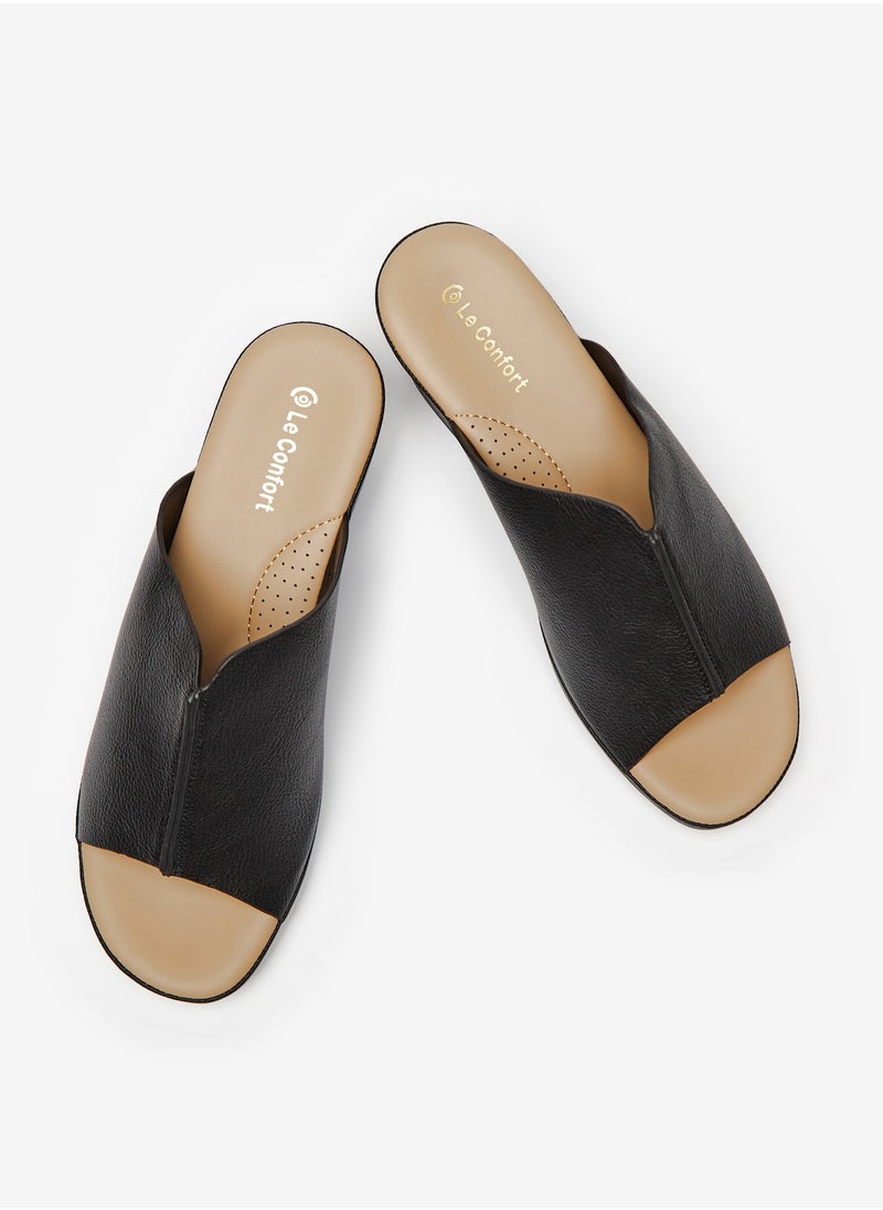Le Confort - Womens Solid Slip-On Sandals with Wedge Heels Black - Image 1