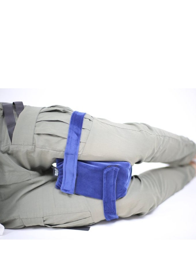 HT - Knee spacer, to separate the knees and hold the hips when apart, pillow for sciatica relief, spine alignment and nerve pain, circumferential support for legs, blue - Image 1