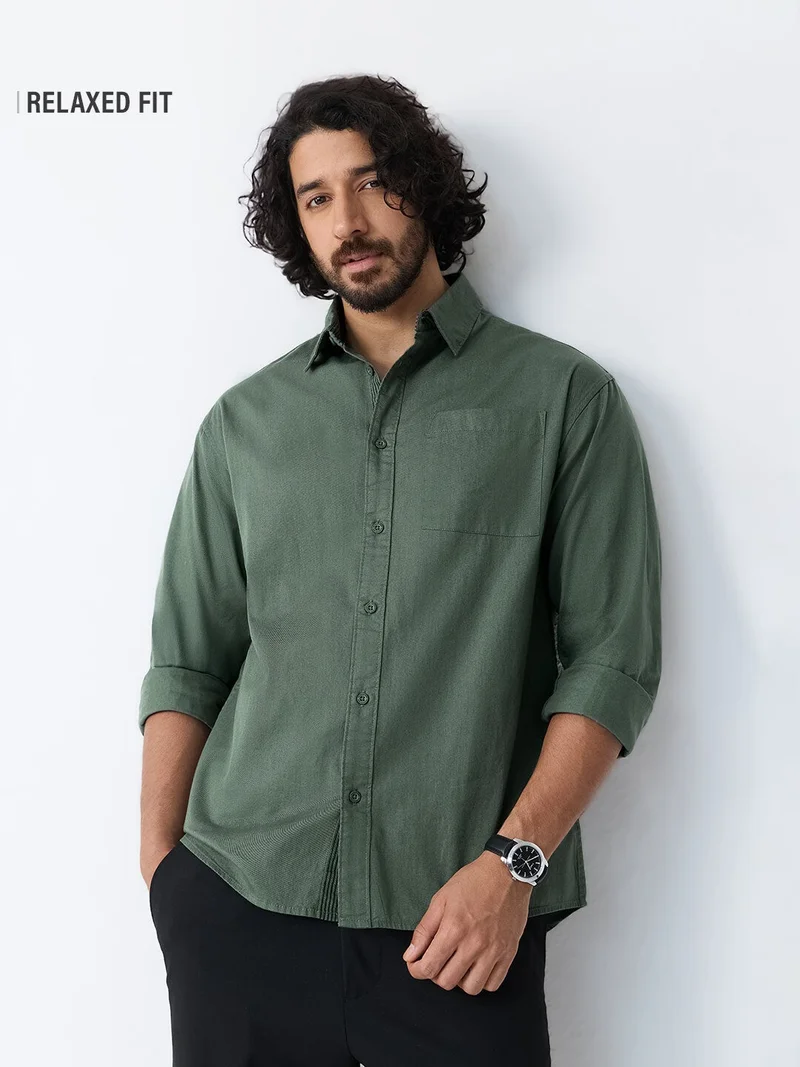 The Souled Store The Souled Store: Castleton Men and Boys Long Sleeve Spread Collar Green Solid Cotton Relaxed Shirt