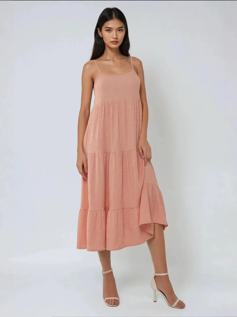 زوبعة فستان ميدي بتصميم حرف  ونقوش