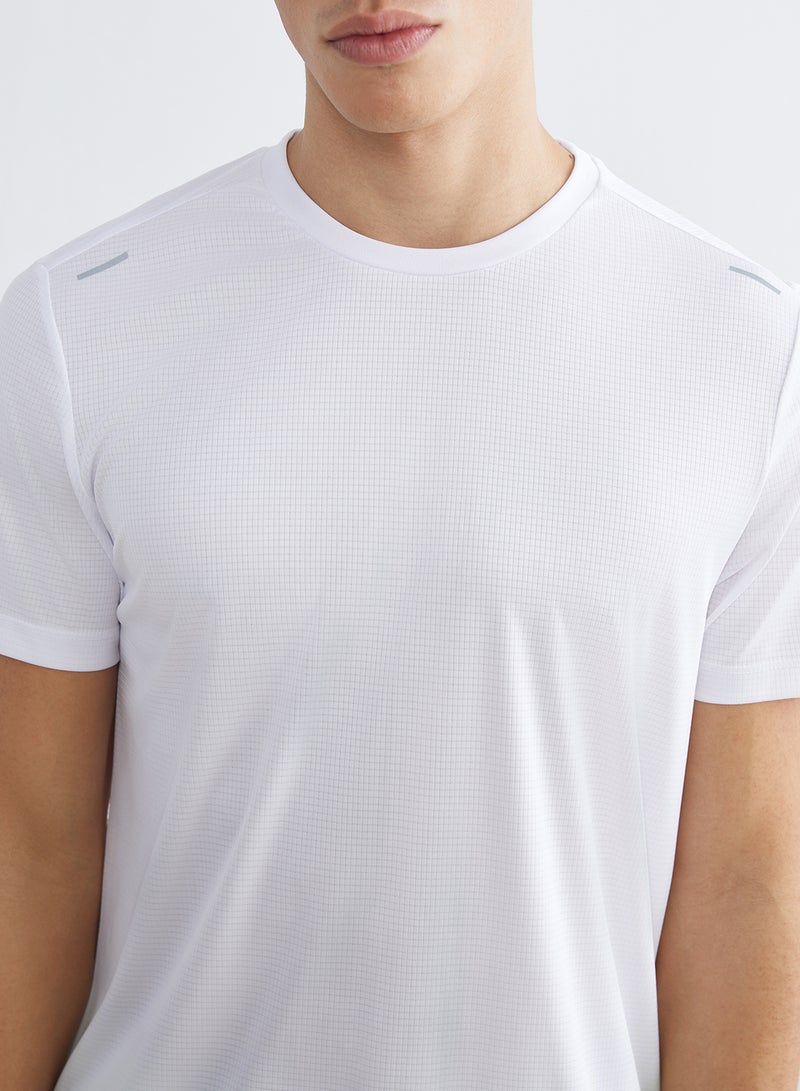 LC WAIKIKI Crew Neck Men's Sports T-Shirt - Image 3