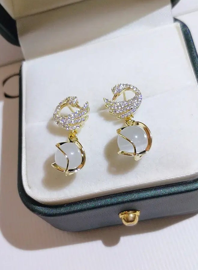 Ready For Chai Exquisite Fashionable Creative Swan Pendant Earrings Classic Accessory Elegant Earrings, Birthday Party New Year Gift - Image 5