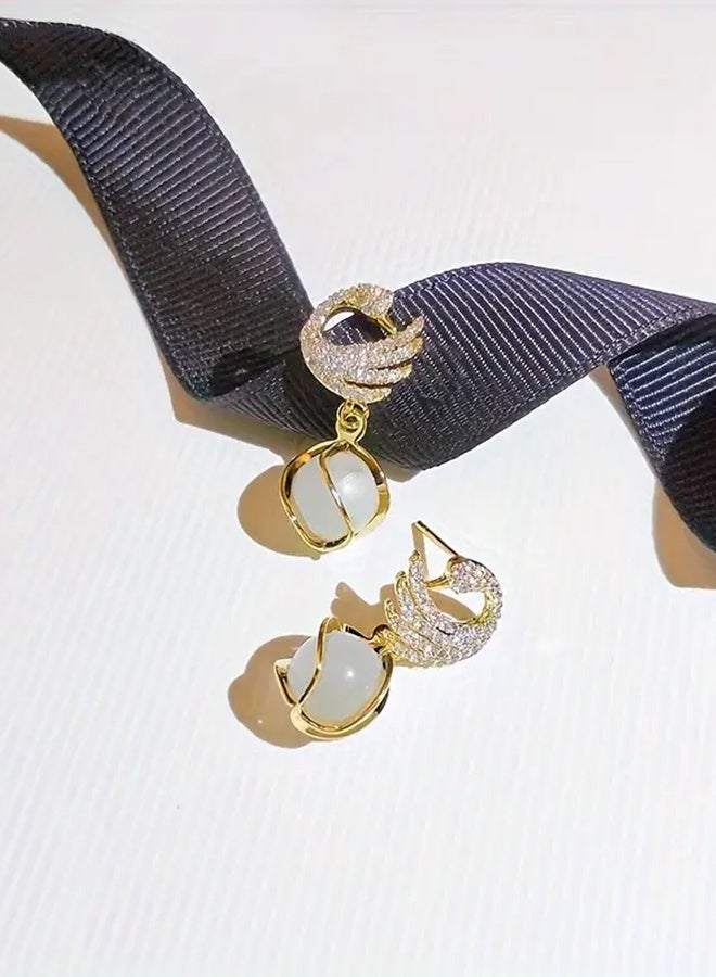 Ready For Chai Exquisite Fashionable Creative Swan Pendant Earrings Classic Accessory Elegant Earrings, Birthday Party New Year Gift - Image 2